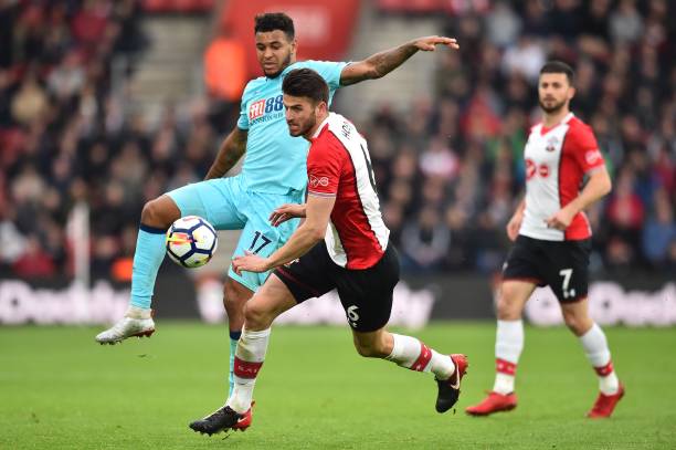 还传递出一 还传递出一