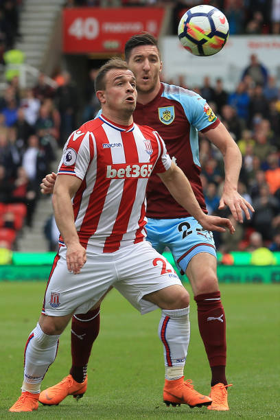 躲避的巨大 躲避的巨大